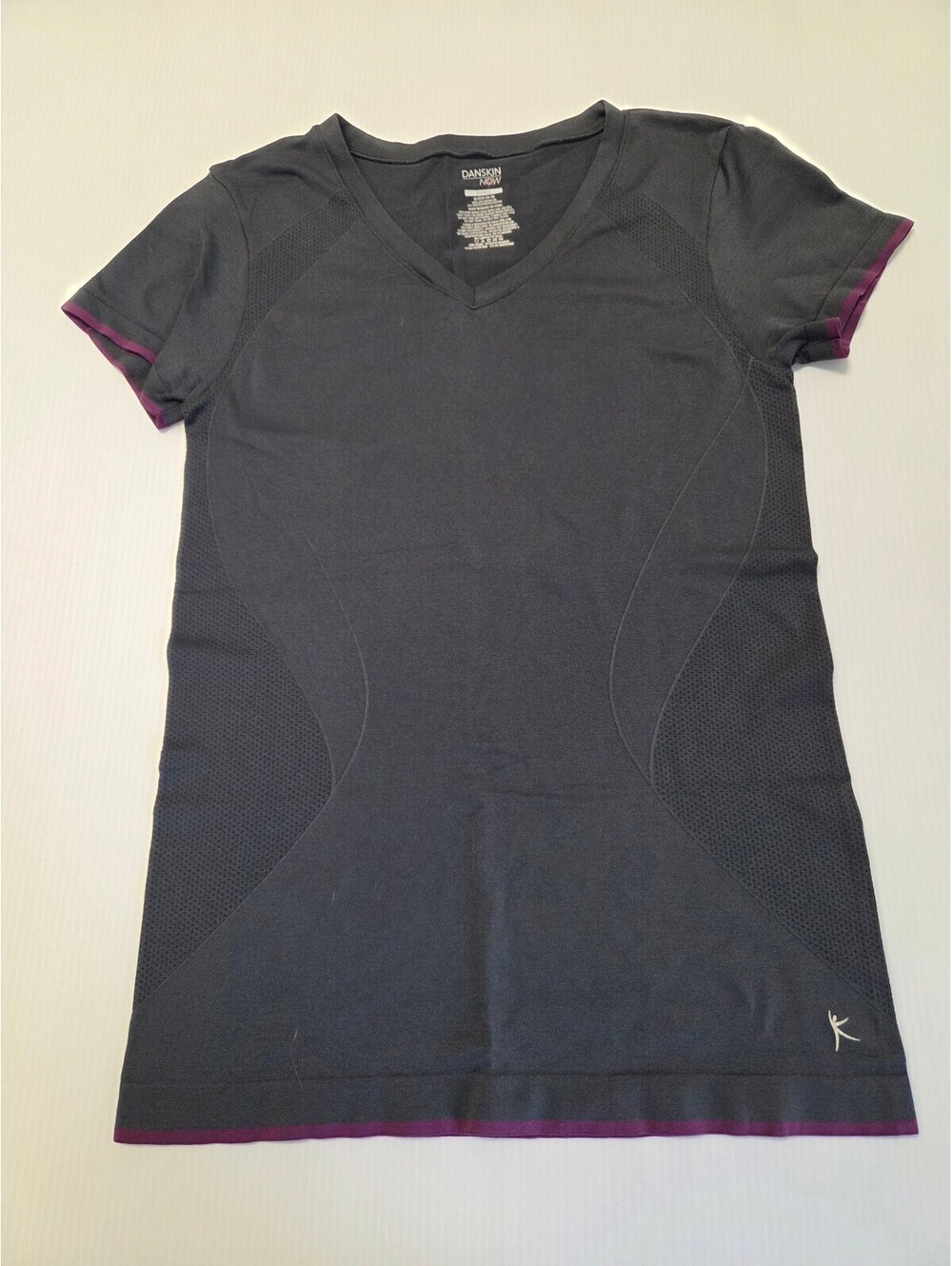 Danskin Now Women's Fitted V-Neck Short Sleeve Athletic Shirt Size S